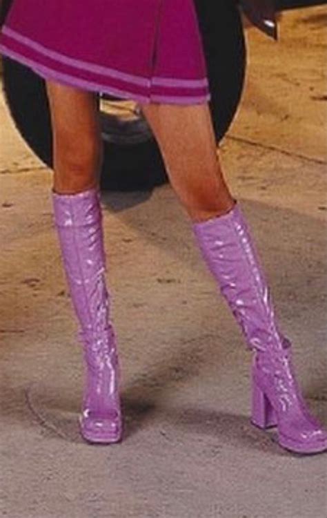 purple gucci boots daphne